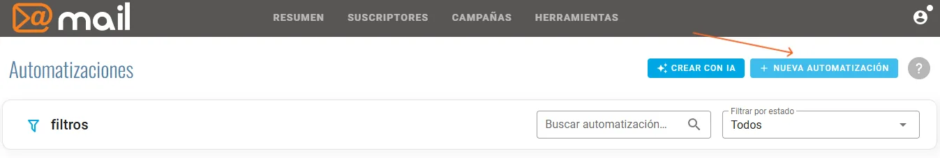 Barra superior del editor de automatizaciones con el nombre del flujo, el estado Borrador y los botones Guardar y Activar